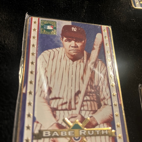 Babe Ruth set of ( 5 ) Metallic Impressions Embossed Metal Collector Cards . - Picture 7 of 10